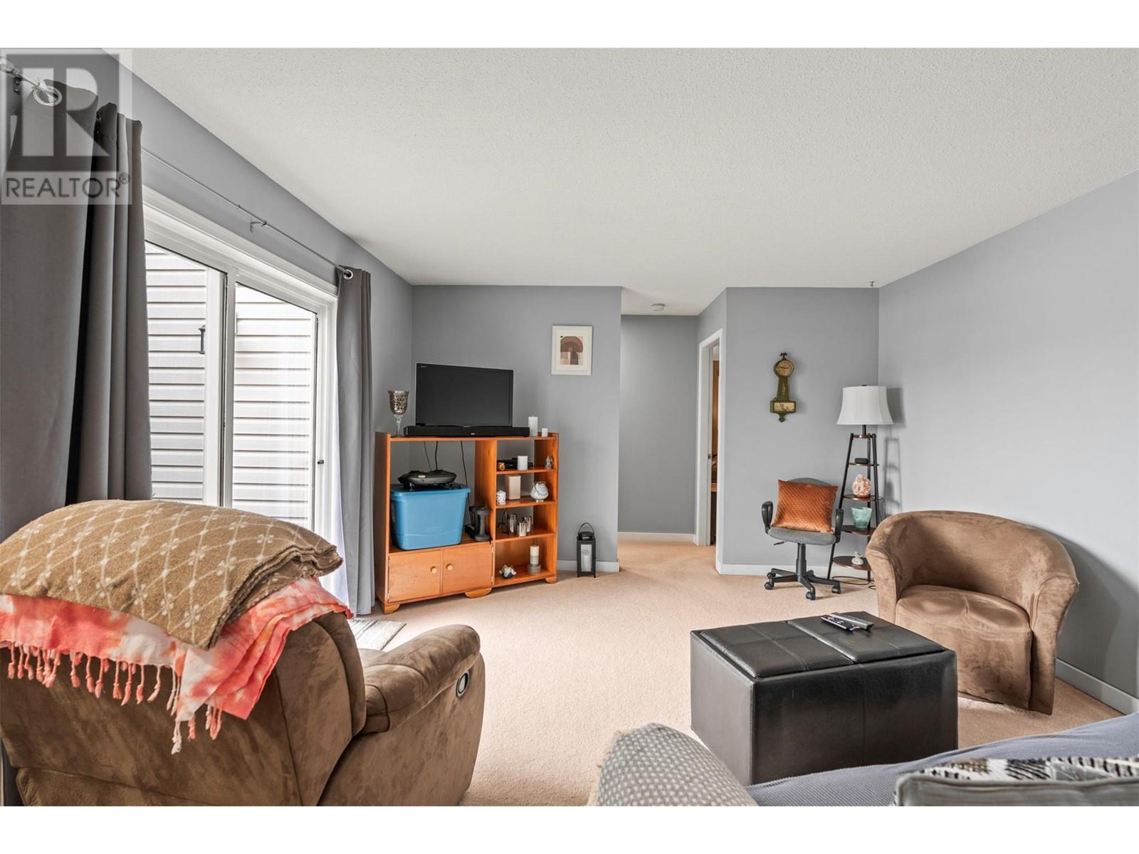 1 4404 Pleasant Valley Road, Vernon