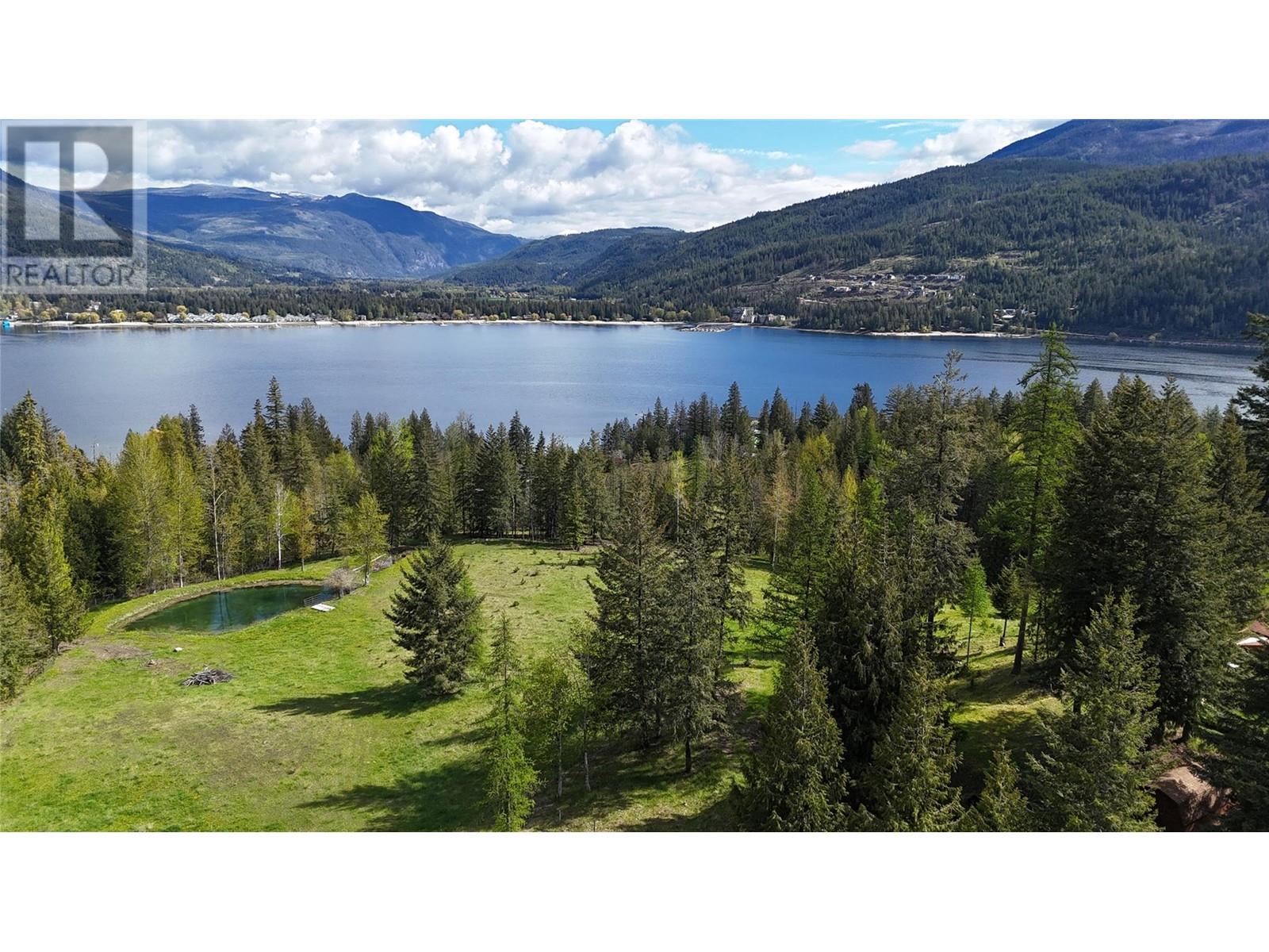 9898 Old Spallumcheen Road, Sicamous