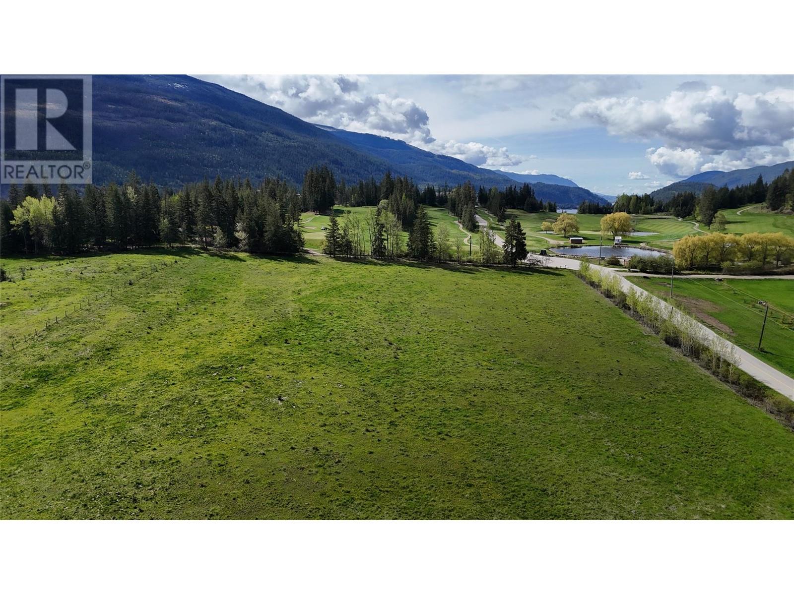 9898 Old Spallumcheen Road, Sicamous