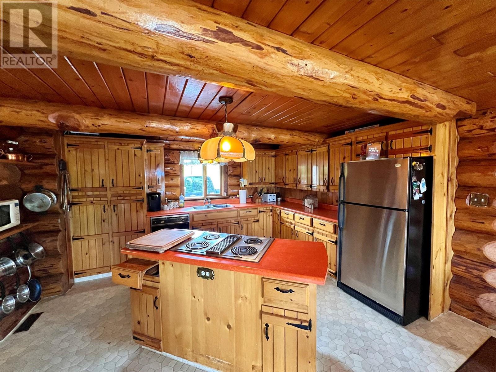 9898 Old Spallumcheen Road, Sicamous