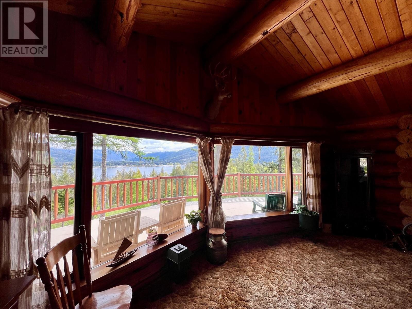 9898 Old Spallumcheen Road, Sicamous
