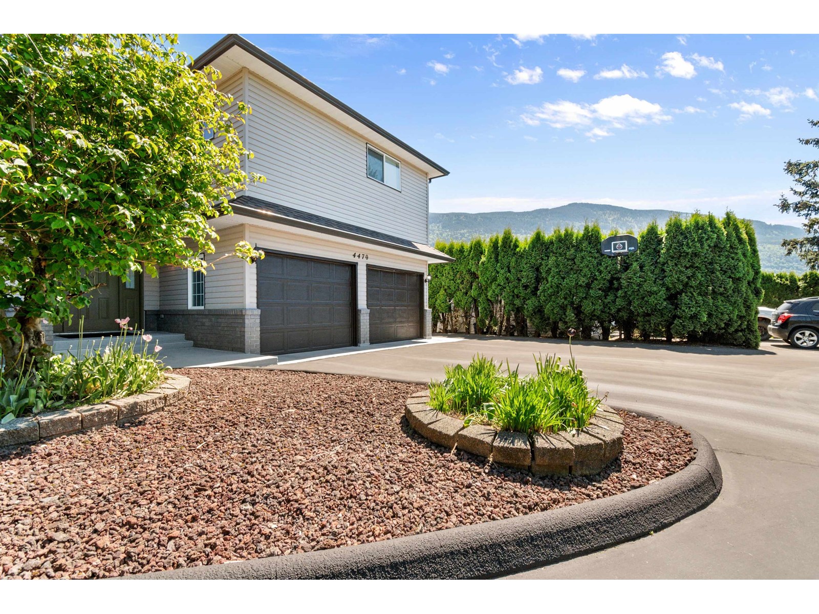 4470 ANITA STREET, Yarrow, Yarrow