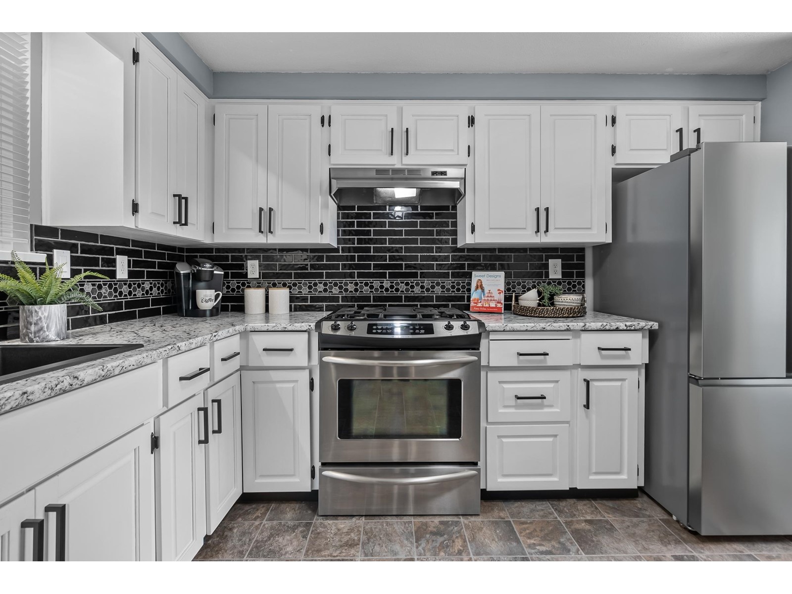 8 33951 MARSHALL ROAD, Abbotsford real estate listing R2978870