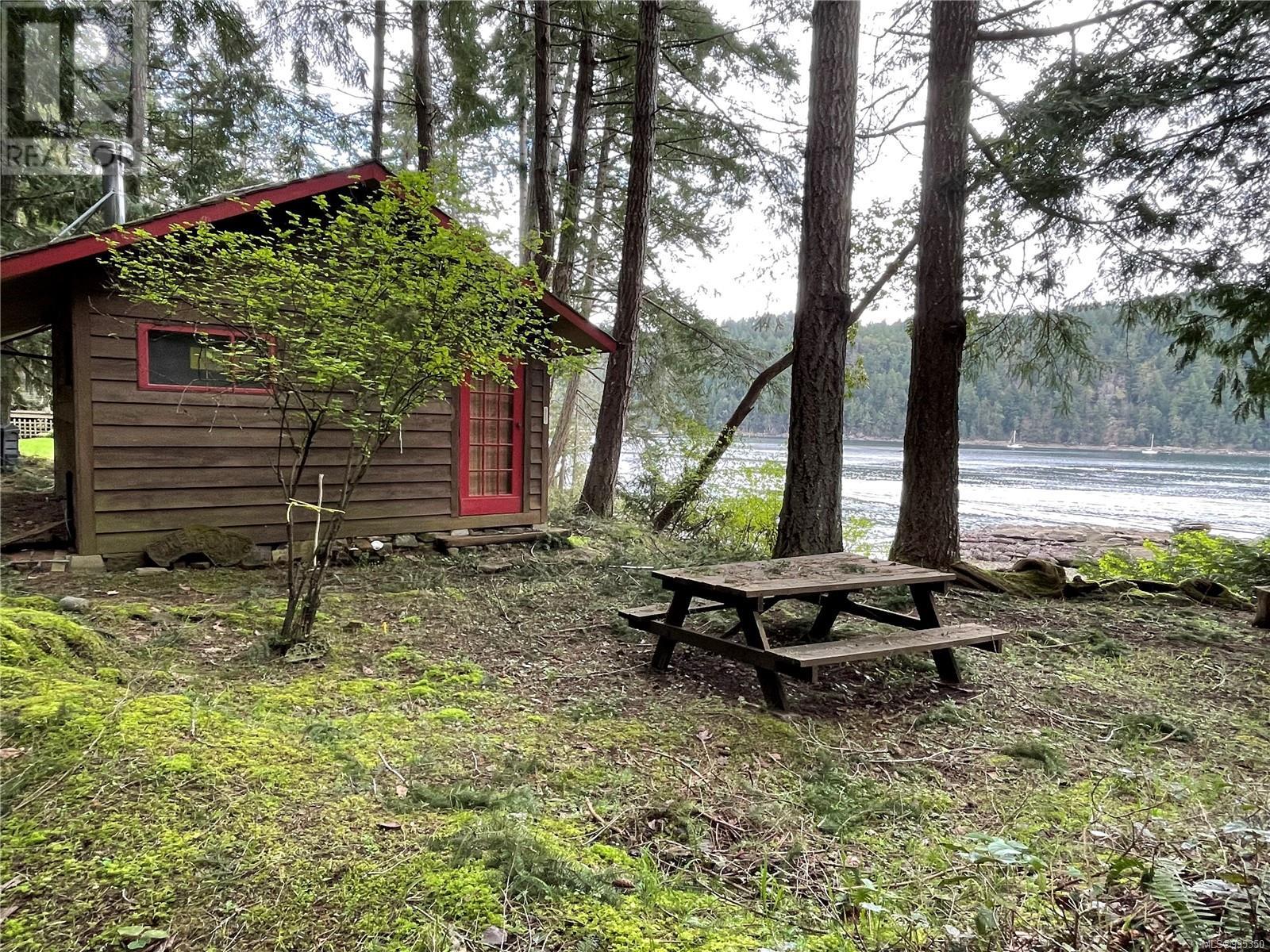 Photo 39 of 194 Sockeye Dr, Mudge Island BC