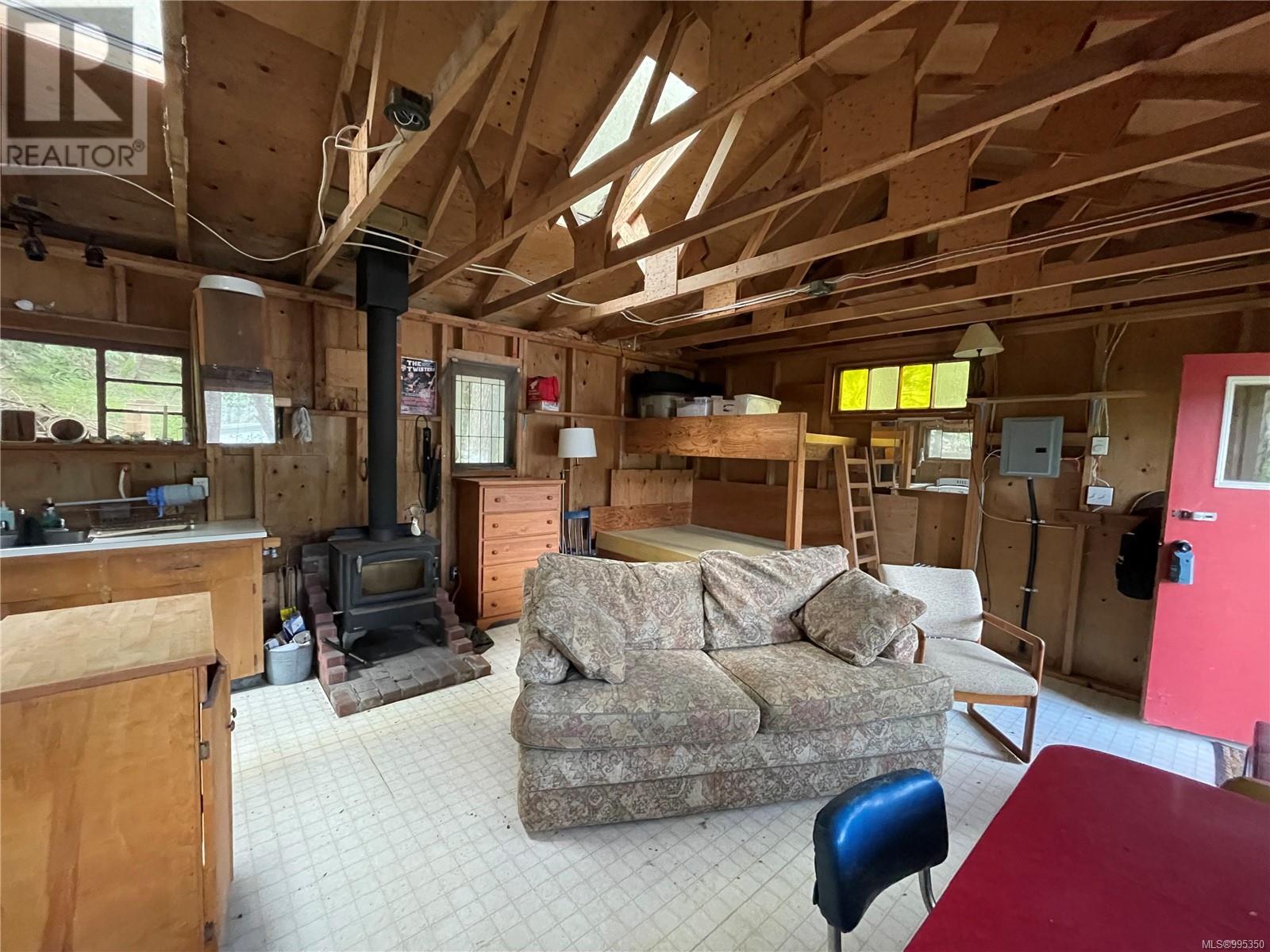Photo 19 of 194 Sockeye Dr, Mudge Island BC