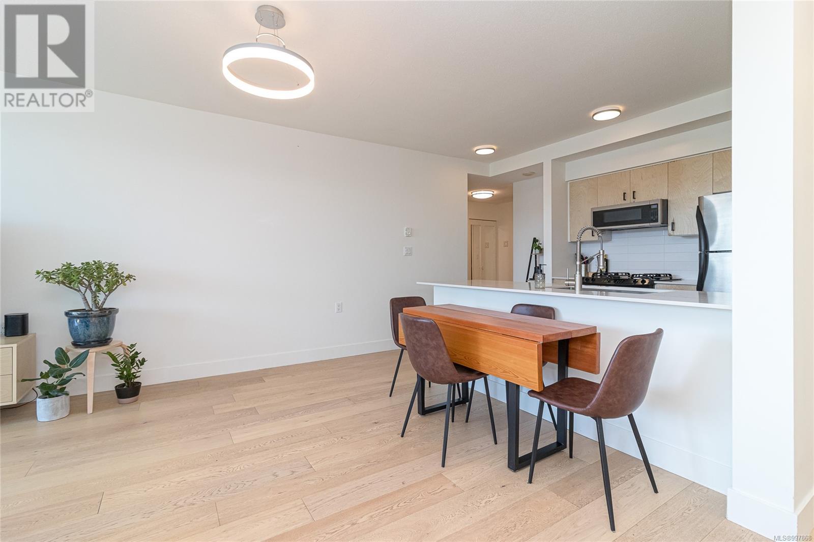 716 160 Wilson Street, Victoria