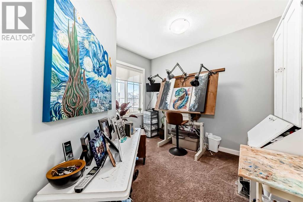 25 Fireside Landing, Cochrane, Alberta