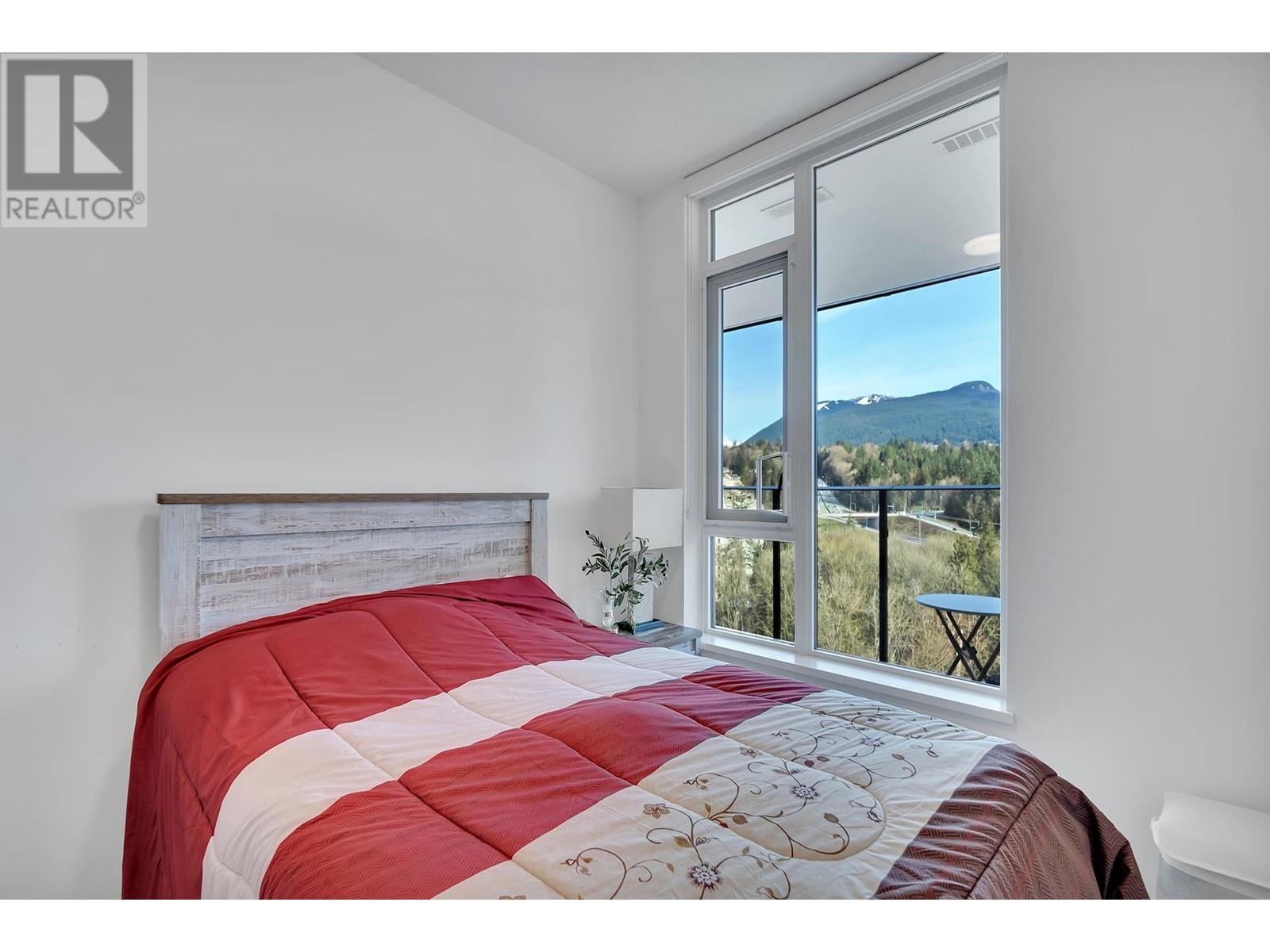 1708 1401 HUNTER STREET, North Vancouver