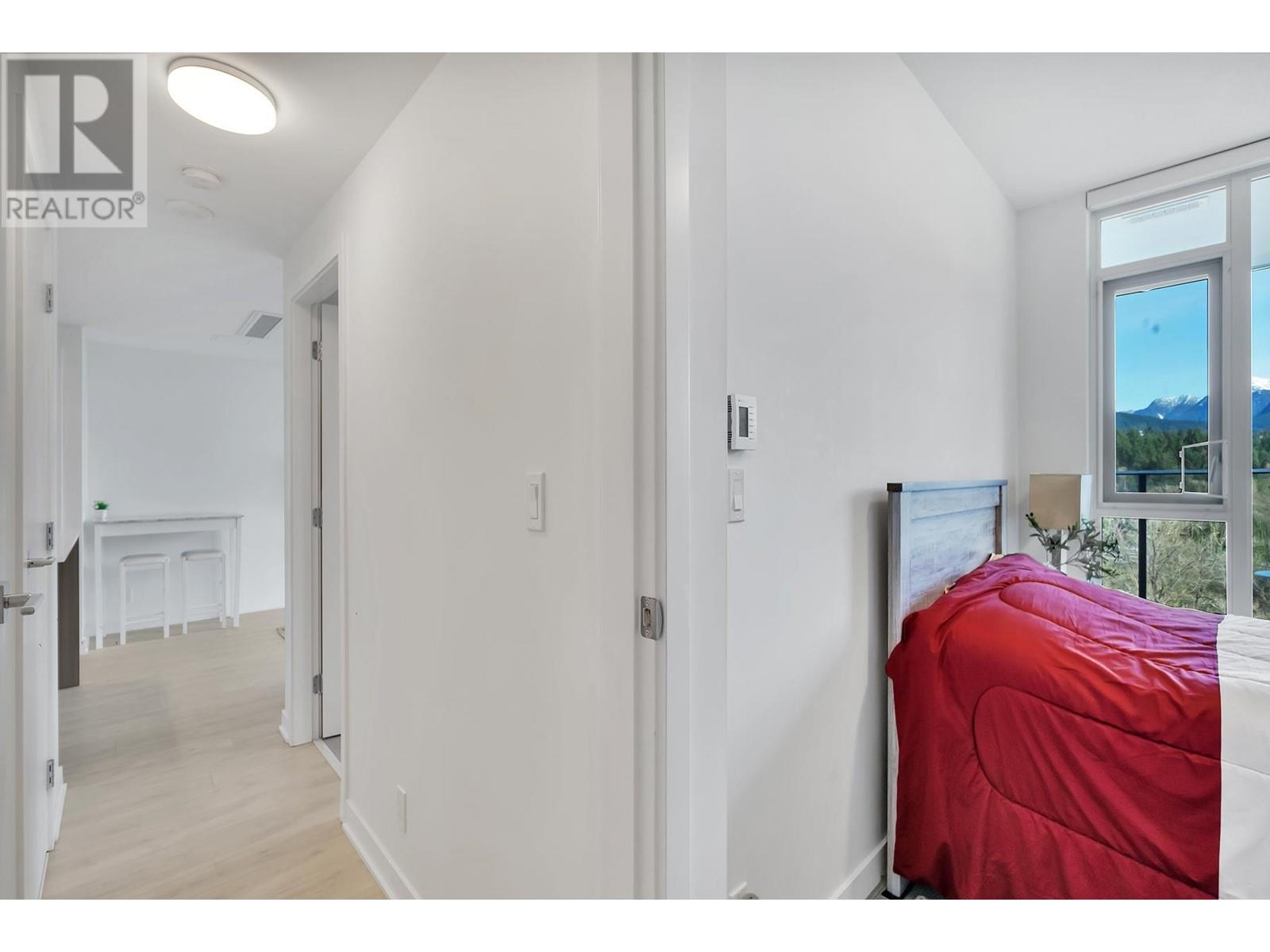 1708 1401 HUNTER STREET, North Vancouver