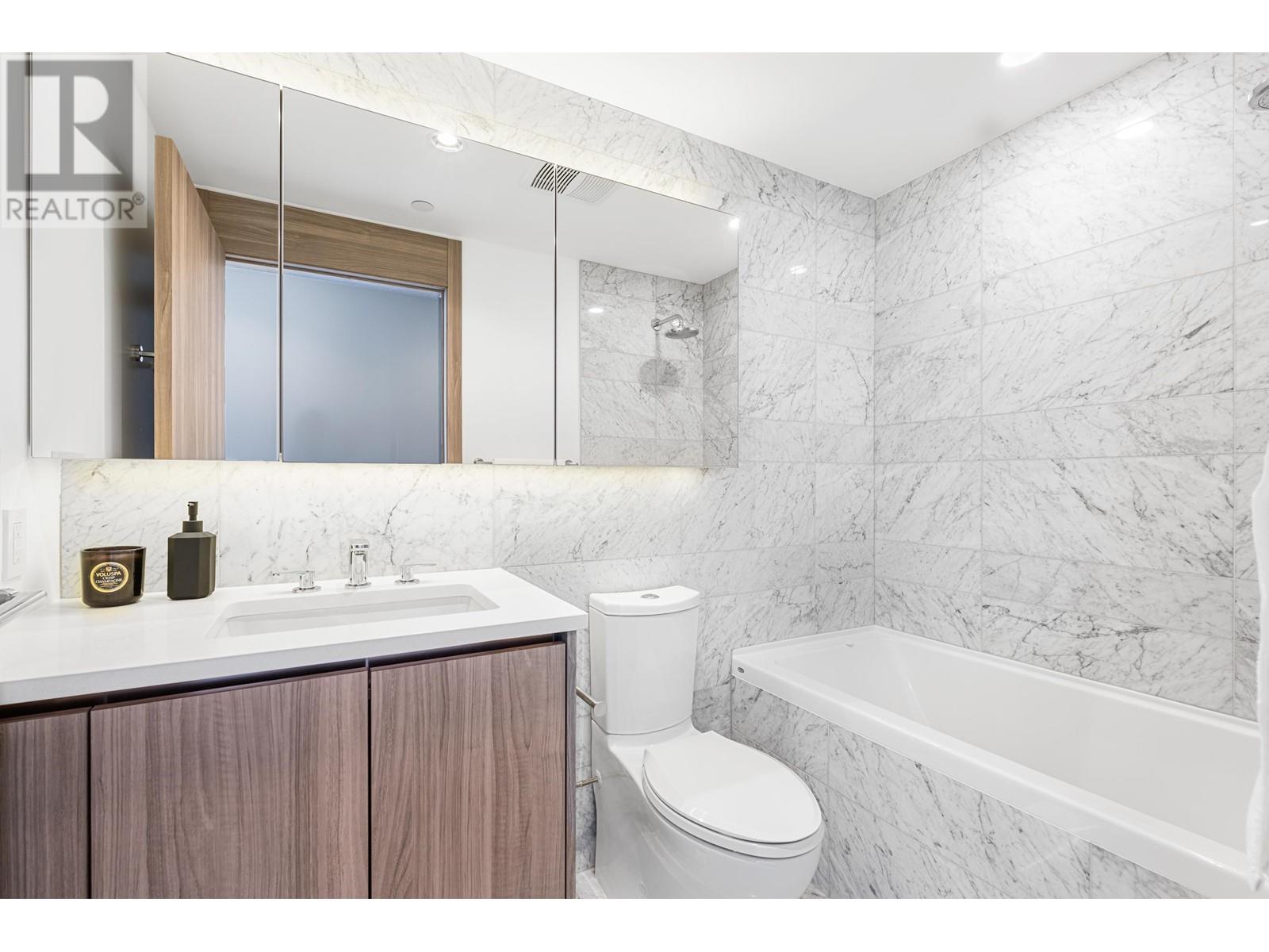 Photo 16 of 1585 87 Nelson Street, Vancouver BC