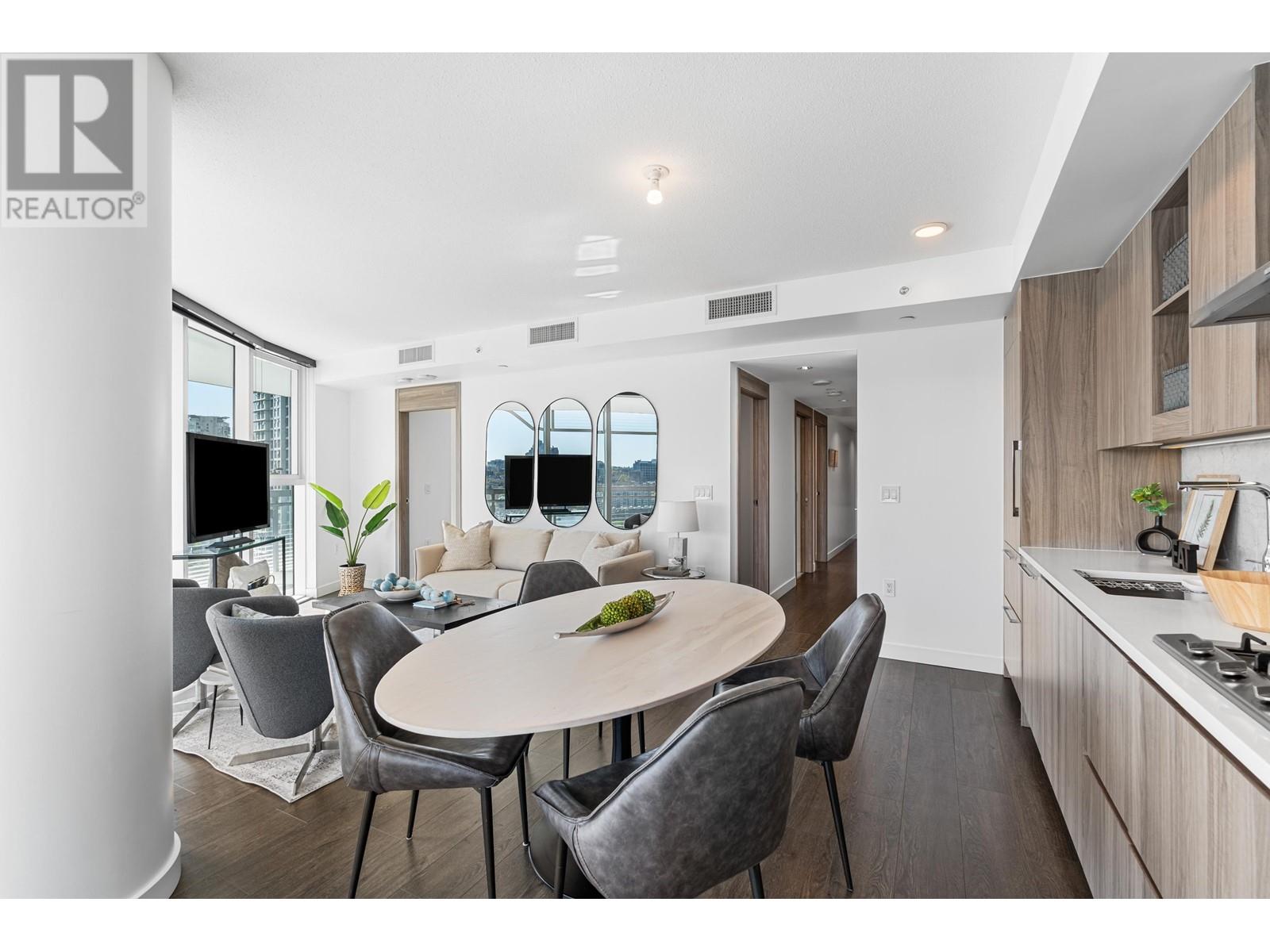 Photo 6 of 1585 87 Nelson Street, Vancouver BC