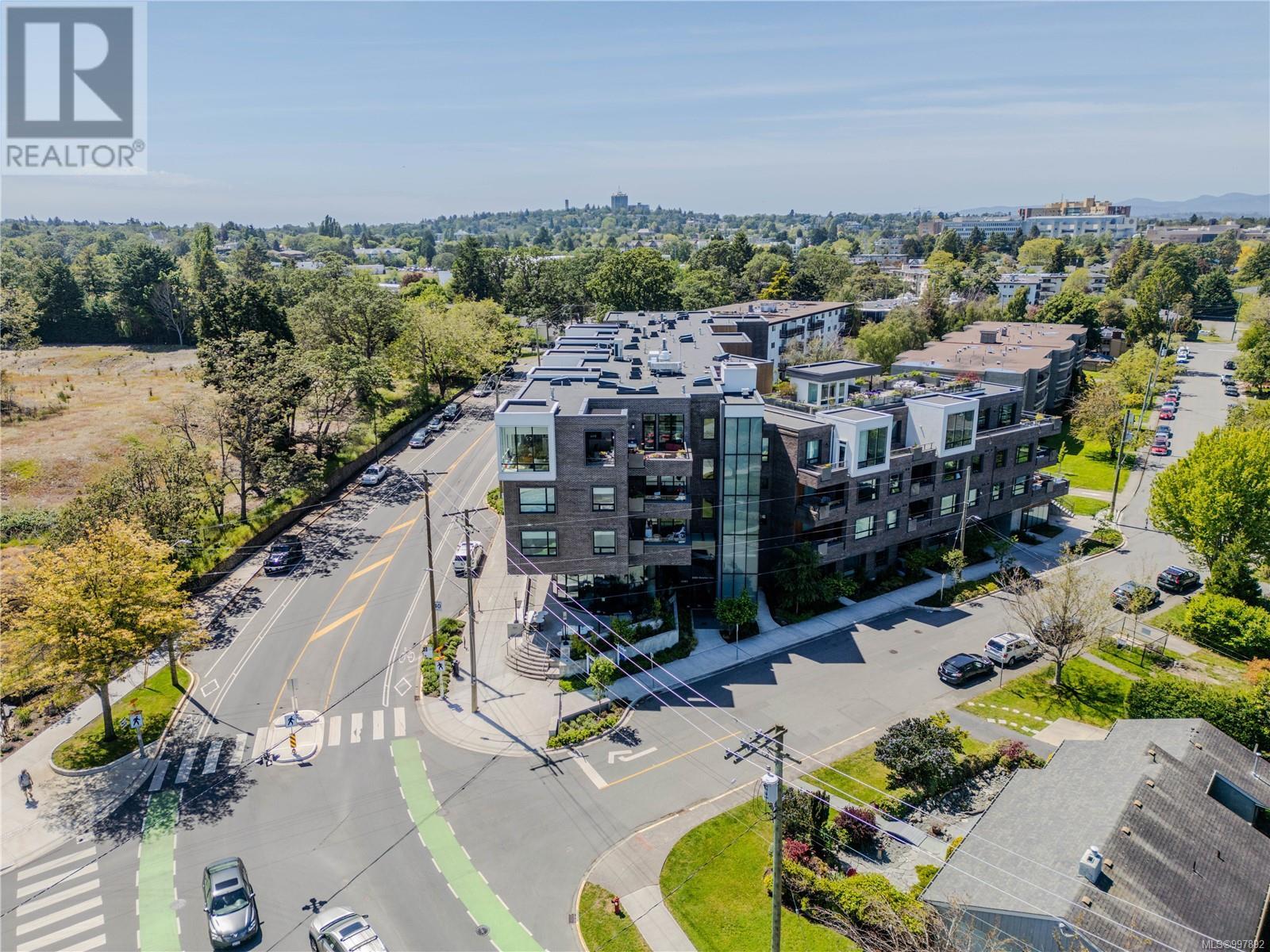 407 2285 Bowker Avenue, Oak Bay