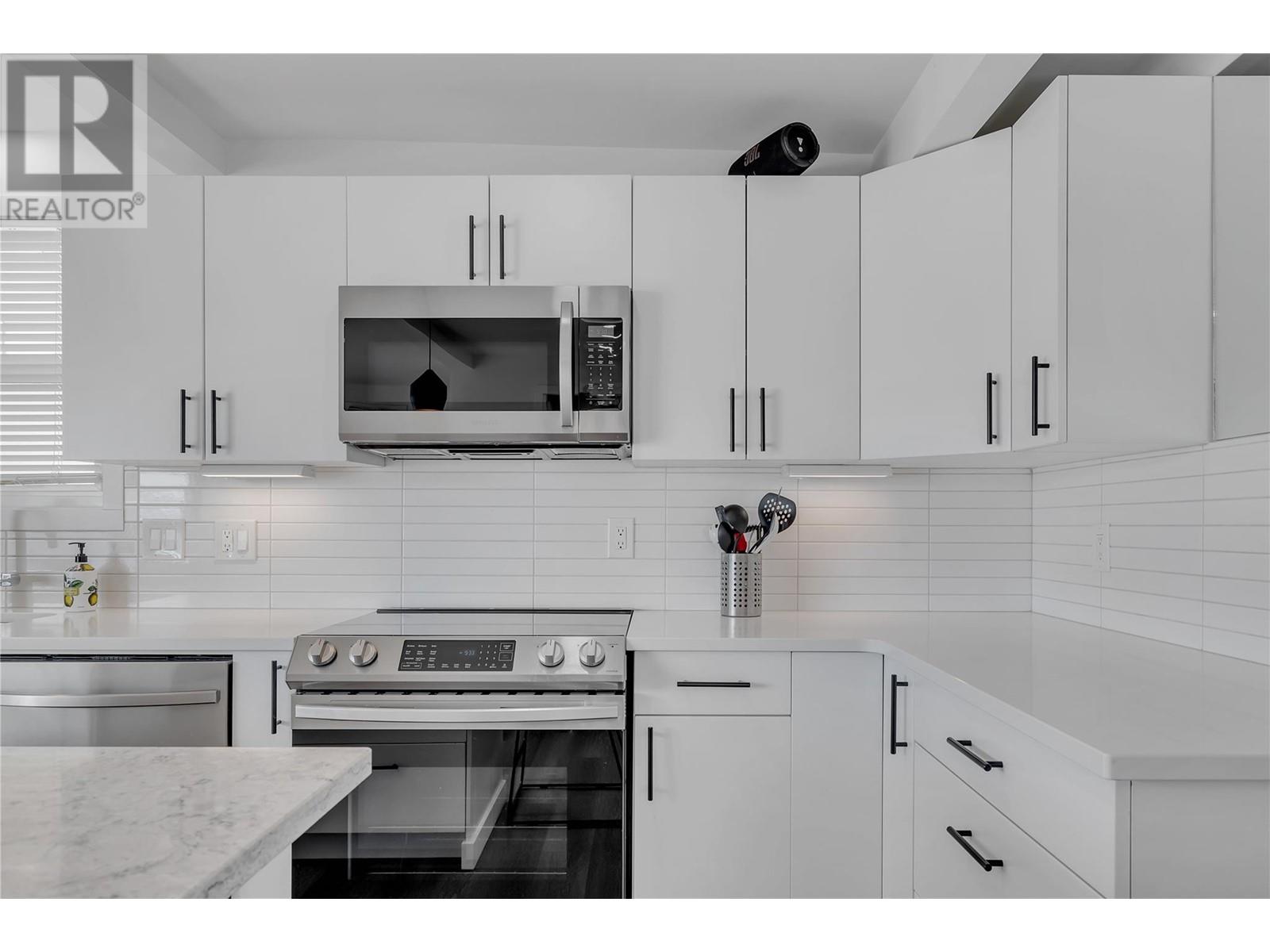 12 3050 Seclusion Bay Road, West Kelowna