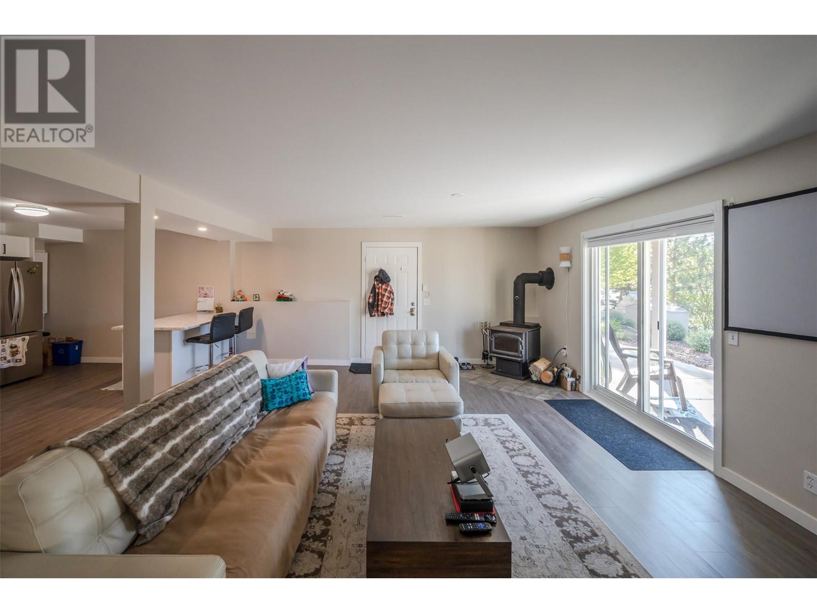  13424 Hermiston Drive, Summerland