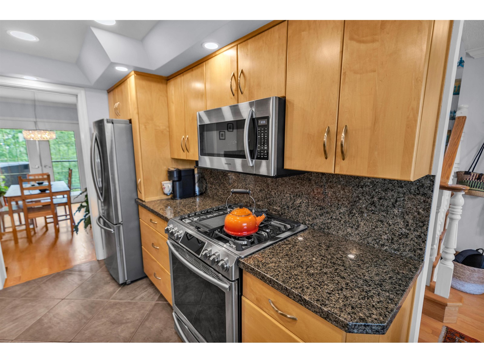 Photo 6 of 34 2962 Nelson Place, Abbotsford BC
