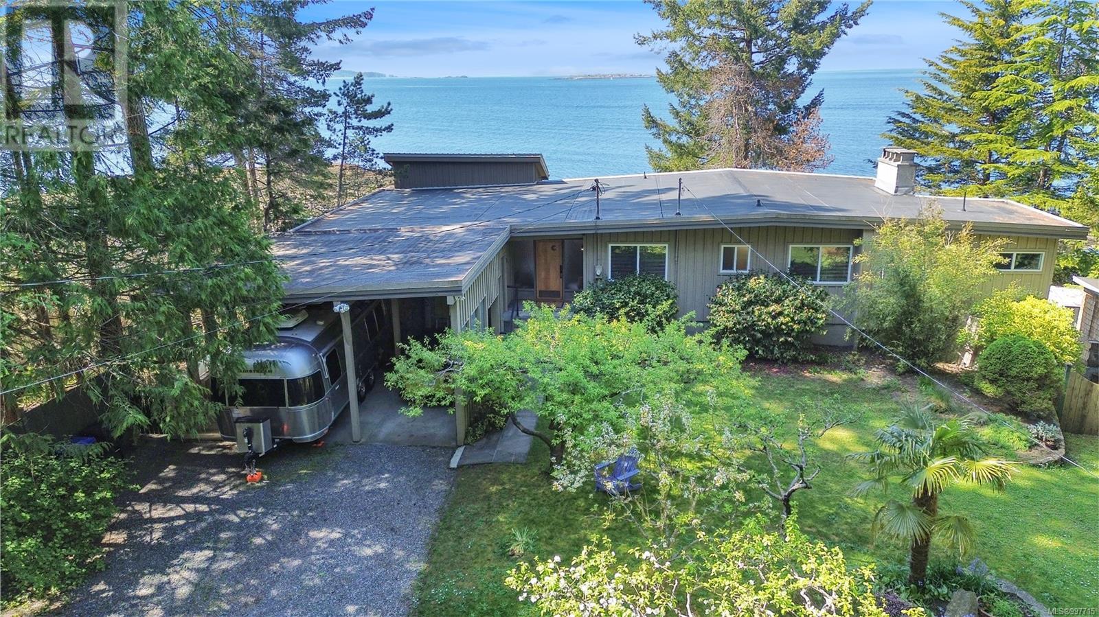 220-224 Decourcy Dr, Gabriola Island