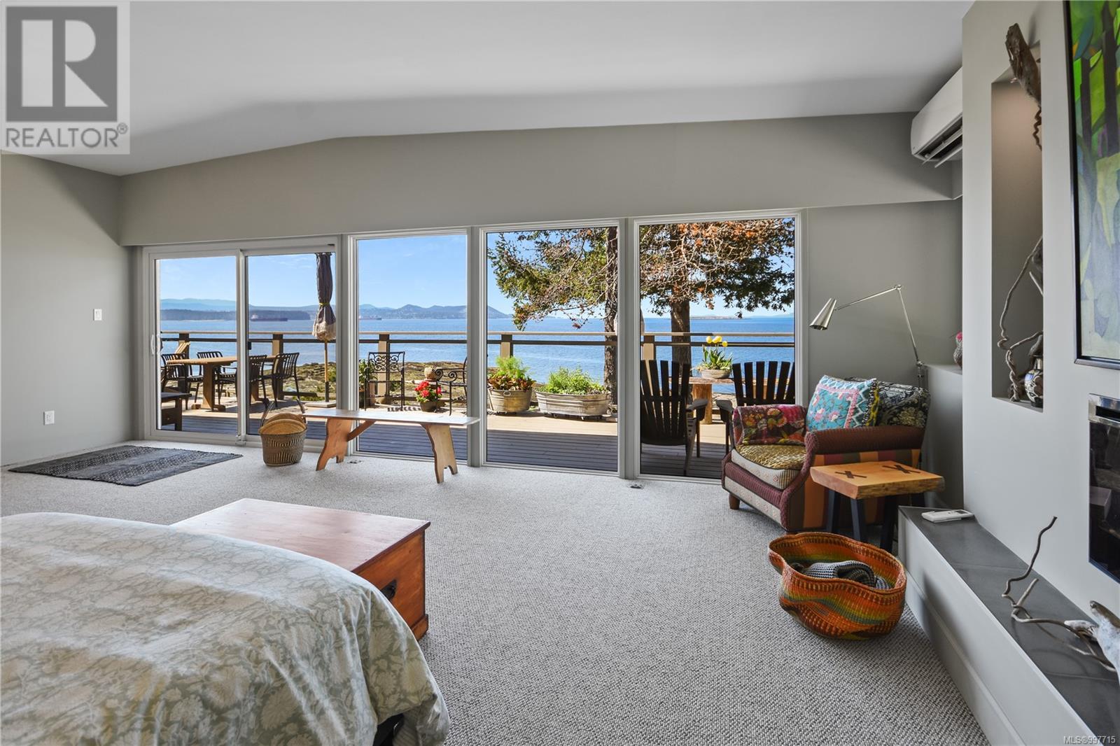 220-224 Decourcy Dr, Gabriola Island