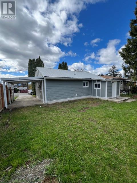 1924 Cook Street, Creston