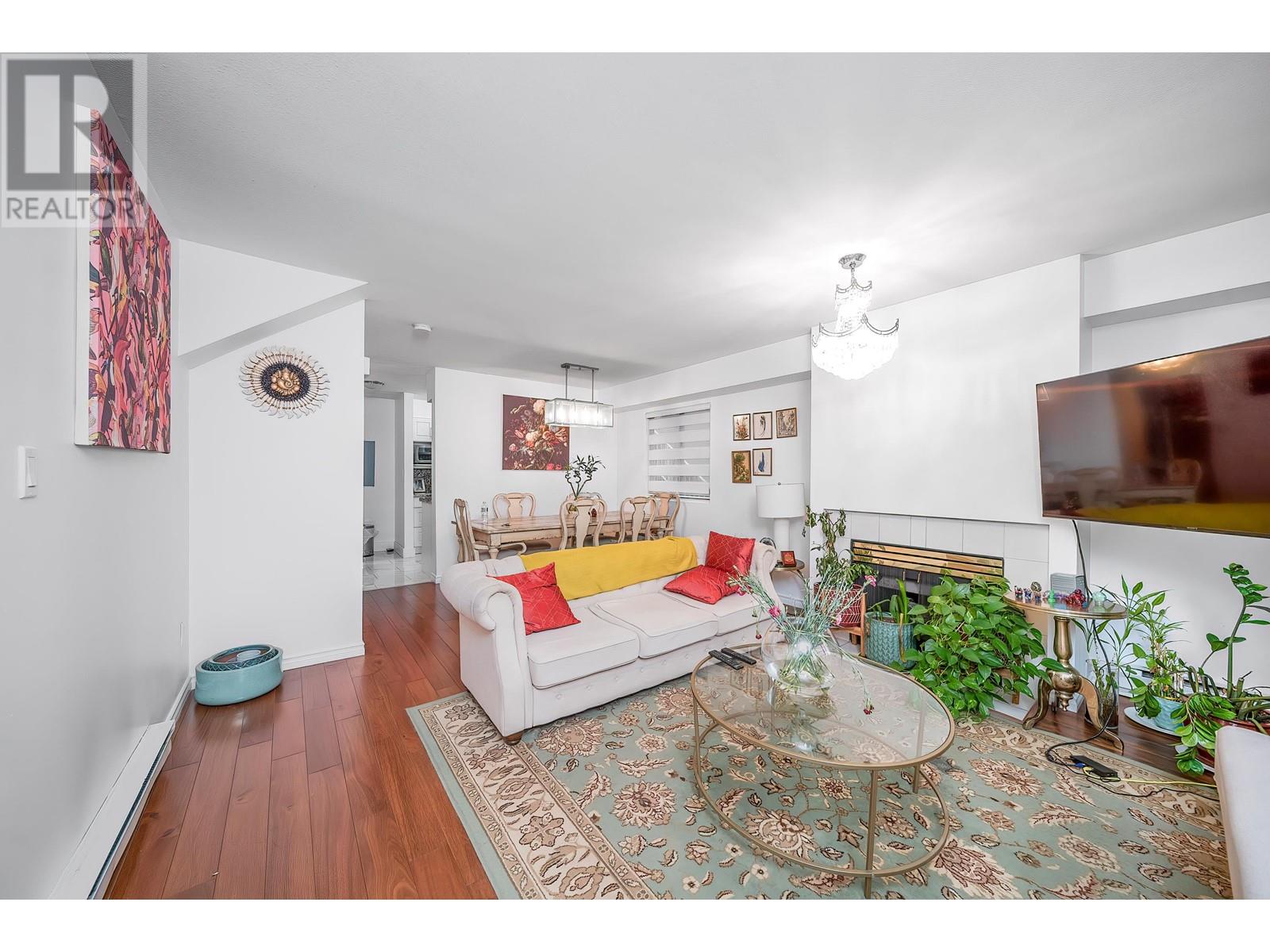 132 2211 NO. 4 ROAD, Richmond real estate listing R2999205
