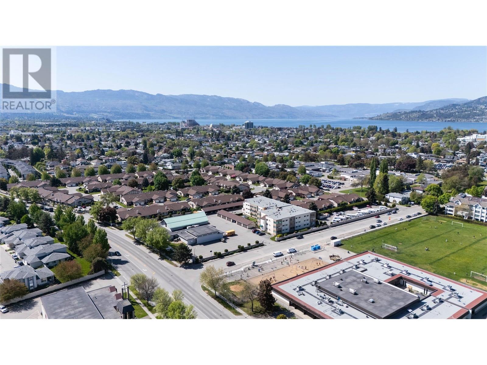 208 1055 glenwood Avenue, Kelowna