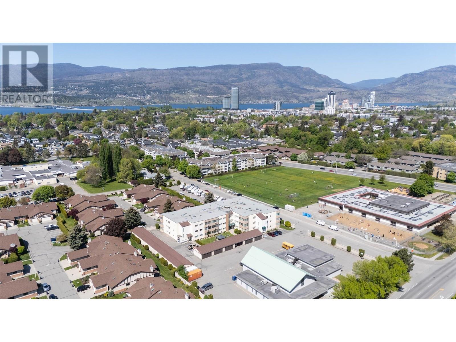 208 1055 glenwood Avenue, Kelowna