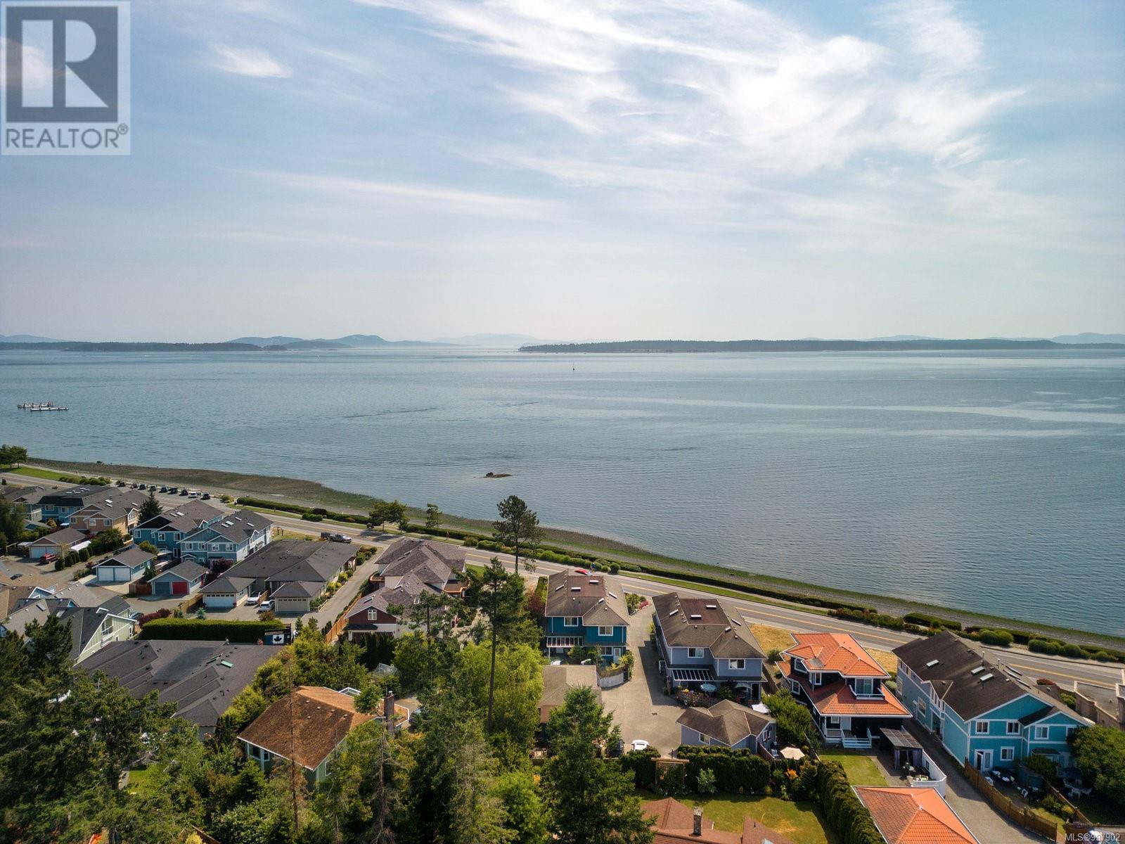  9556 Northlawn Terrace, Sidney