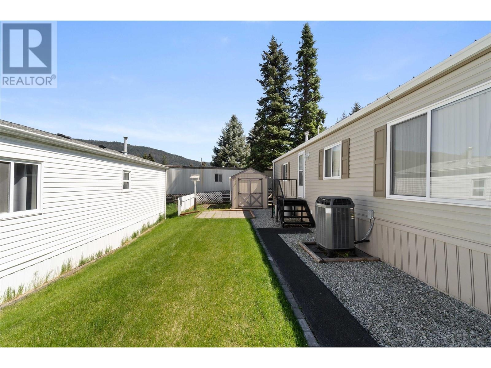 54 3350 10th Avenue Northeast, Salmon Arm
