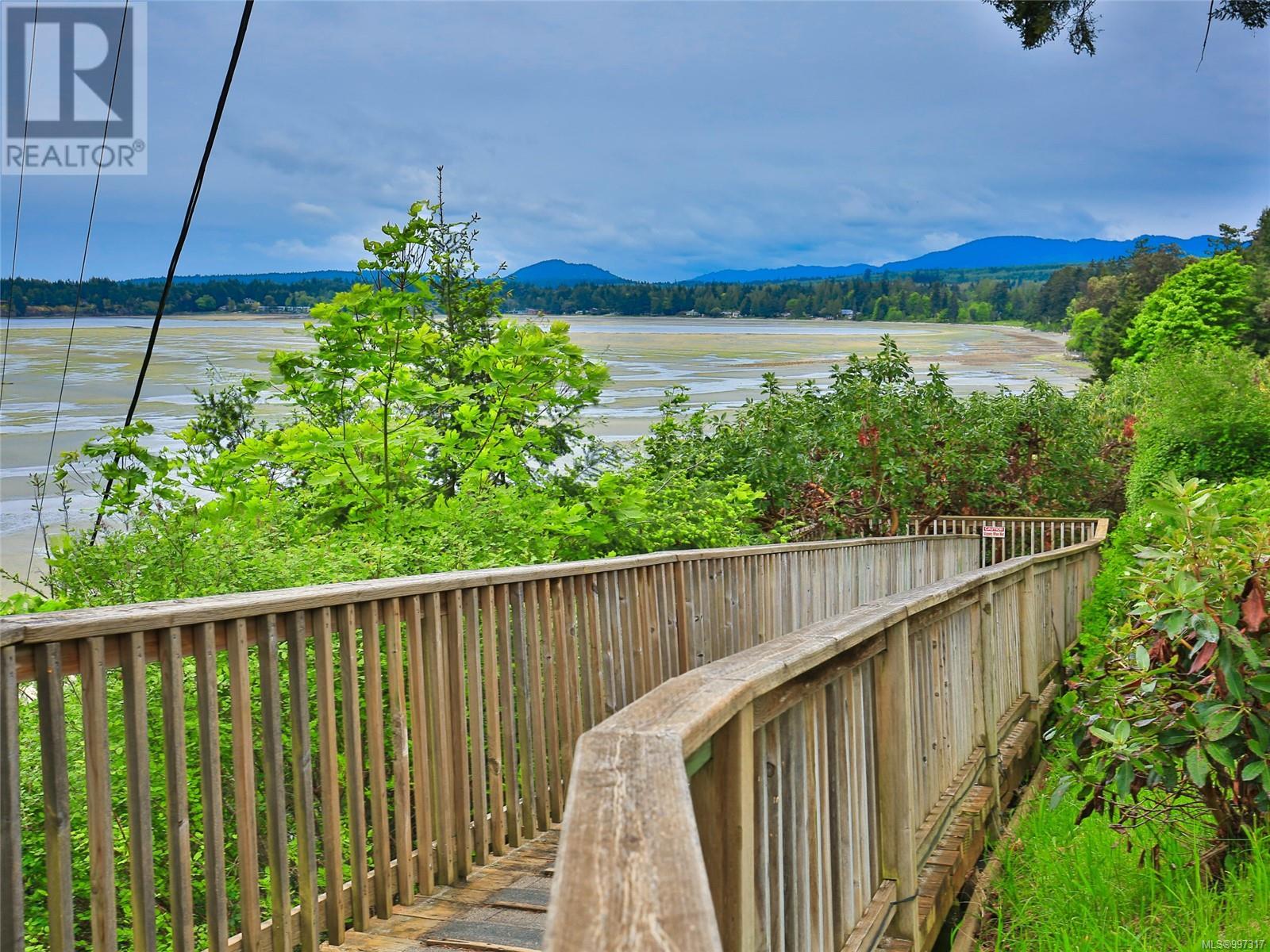 29 1135 Resort Dr, Parksville