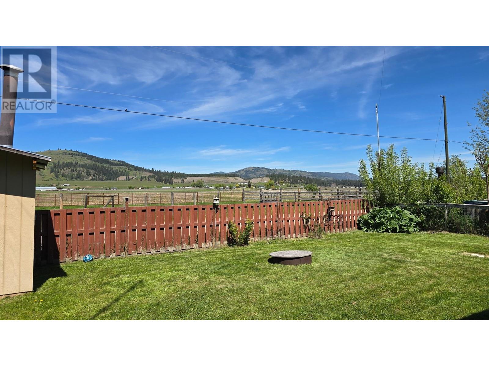 19 91 Head Of The Lake Road, Vernon