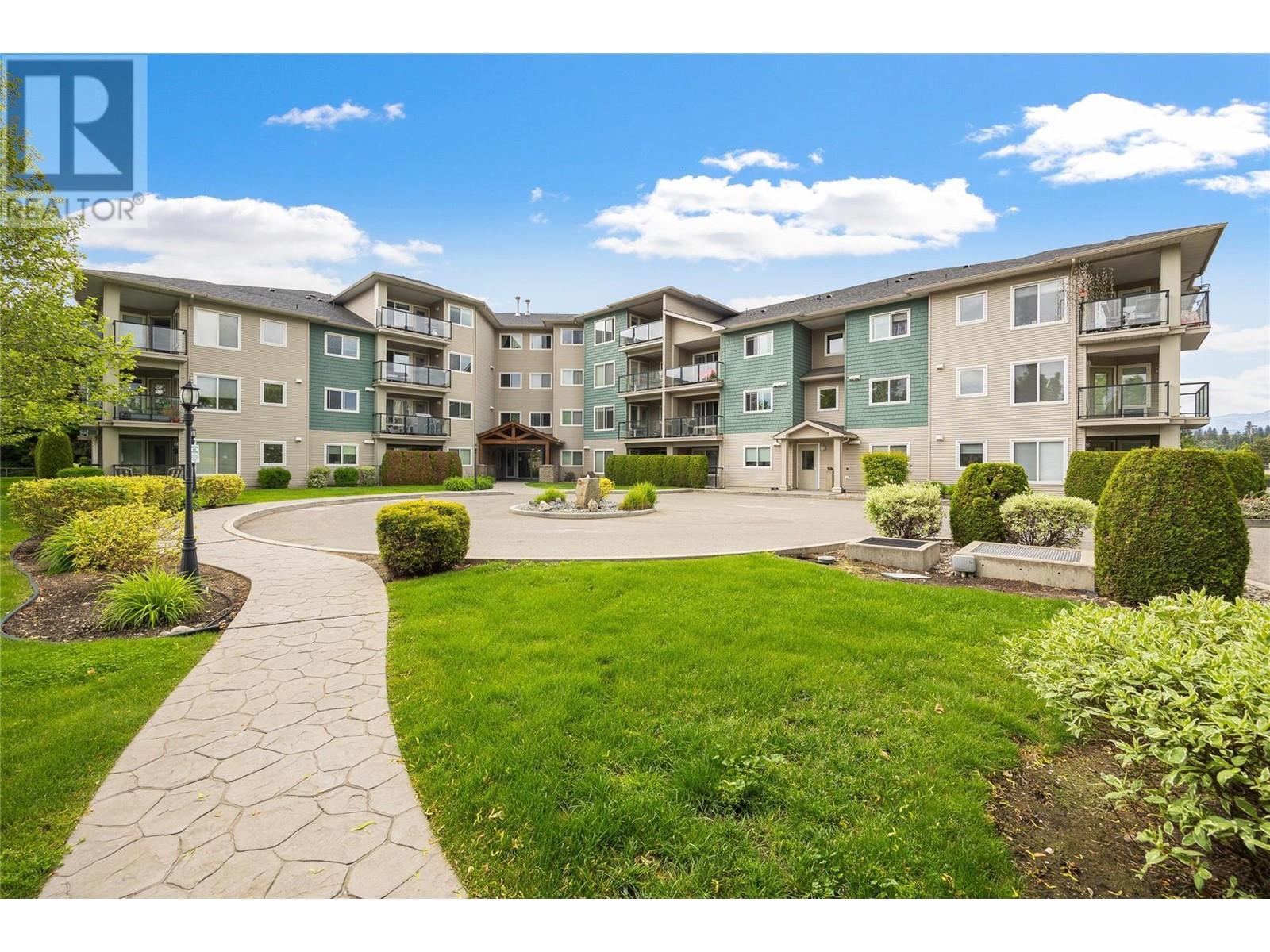 311 135 Ziprick Road, Kelowna