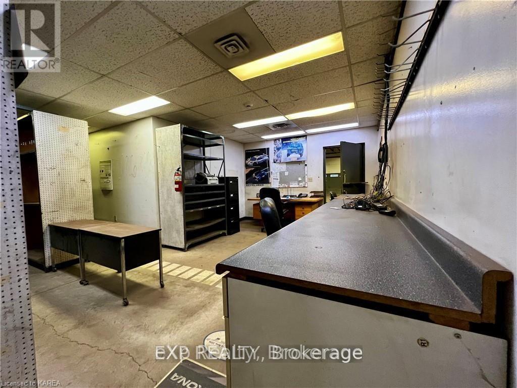 Photo 14 of 580 Division Street, Kingston ON