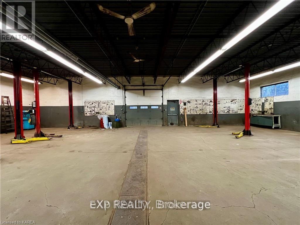 Photo 32 of 580 Division Street, Kingston ON