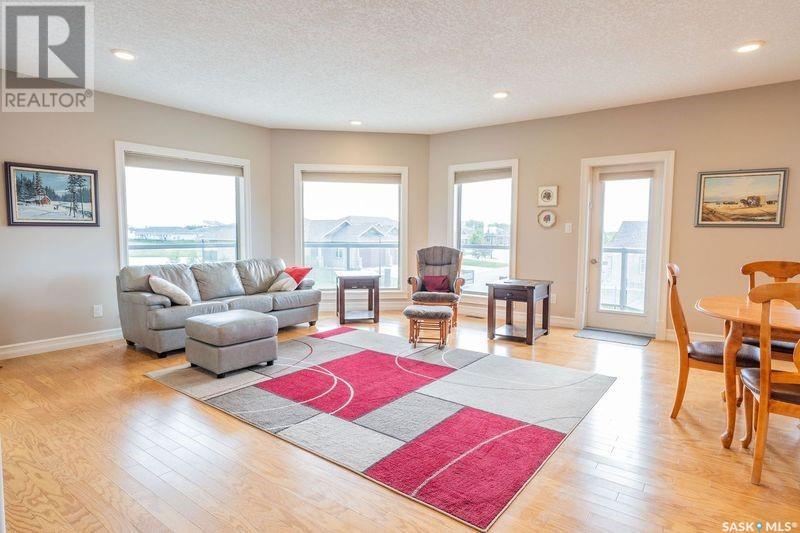 Photo 11 of 101 2800 Lakeview Drive, Prince Albert SK
