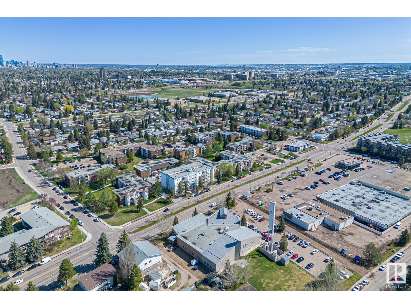 #303 11446 40 AV NW, Edmonton