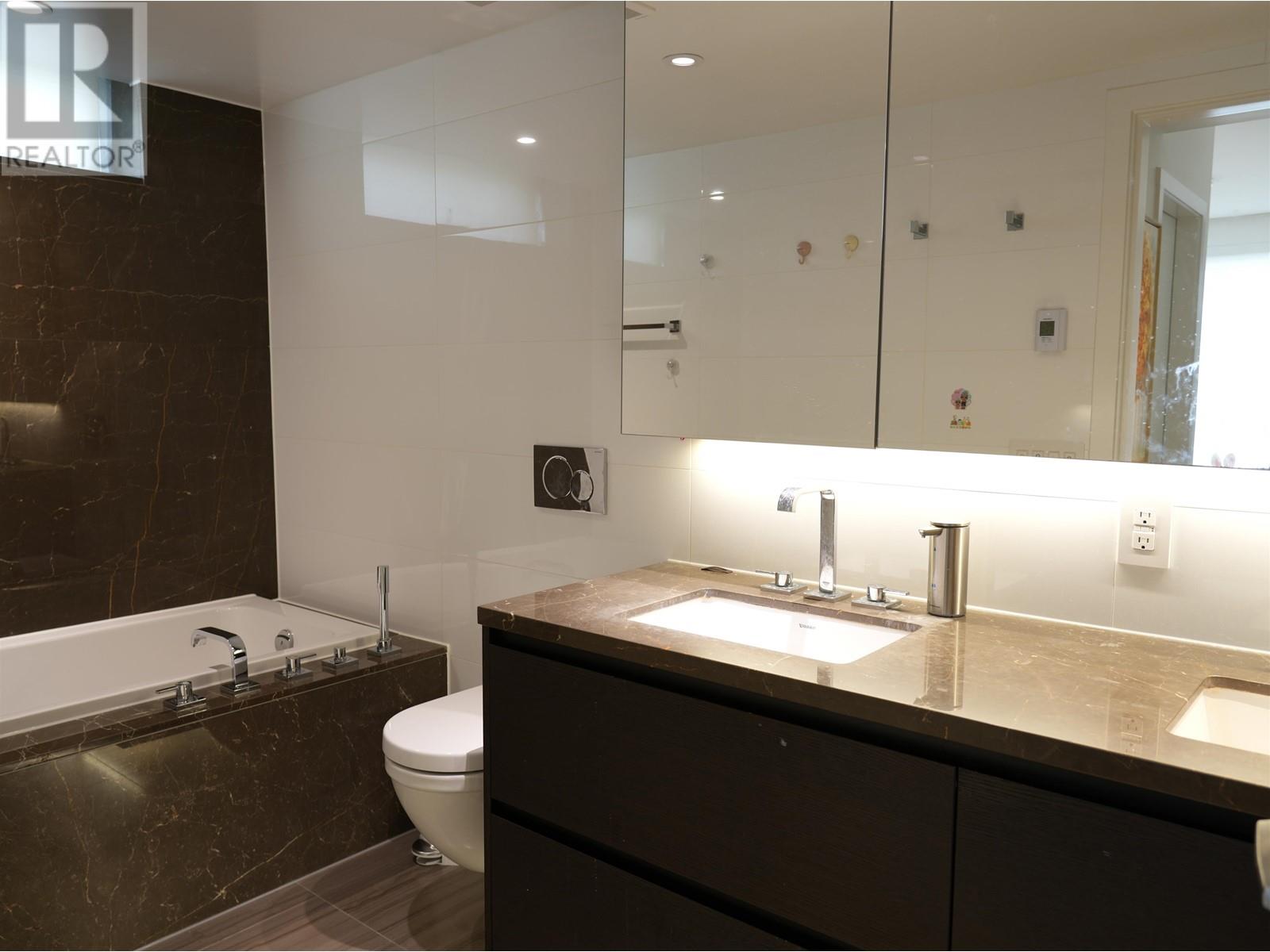 Photo 10 of 603 1571 W 57th Avenue, Vancouver BC