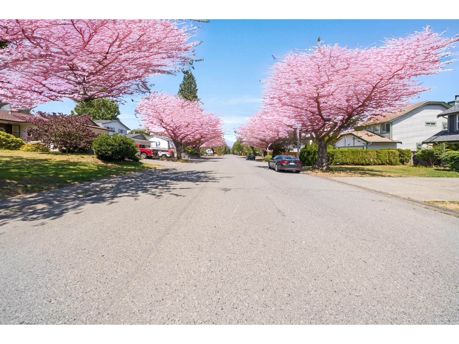 Photo 2 of 9738 151 Street, Surrey BC