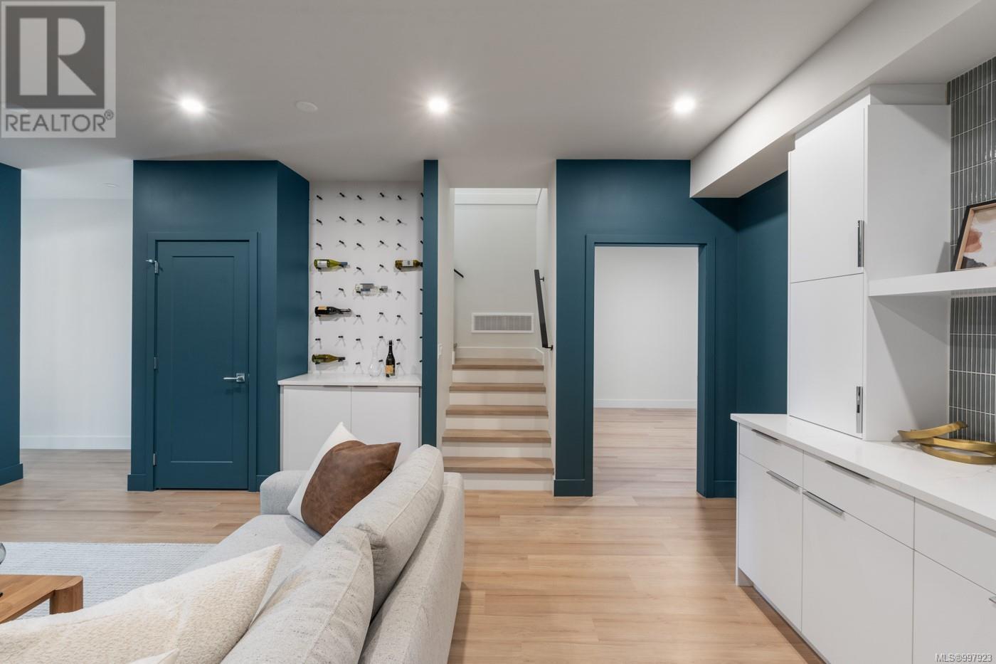 101 2332 Copper Rock Court, Langford