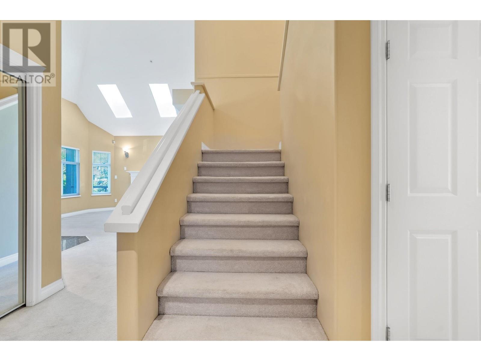 3288 OSBORNE STREET, Port Coquitlam