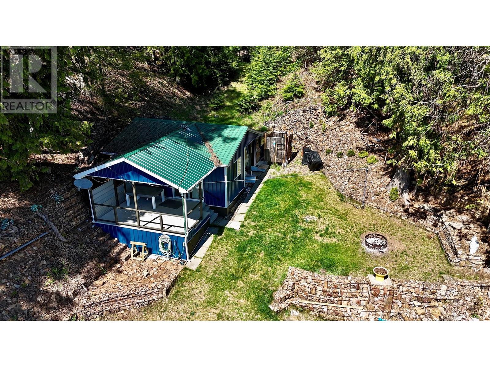 Photo 8 of 4265 Woodbury Village Road, Ainsworth BC