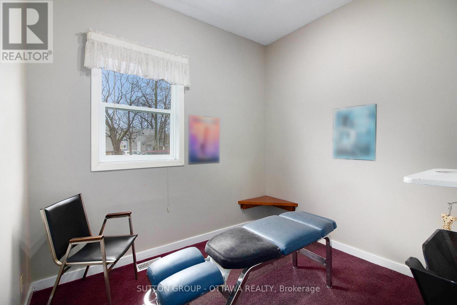 Photo 10 of 397 Montreal Road, Ottawa ON