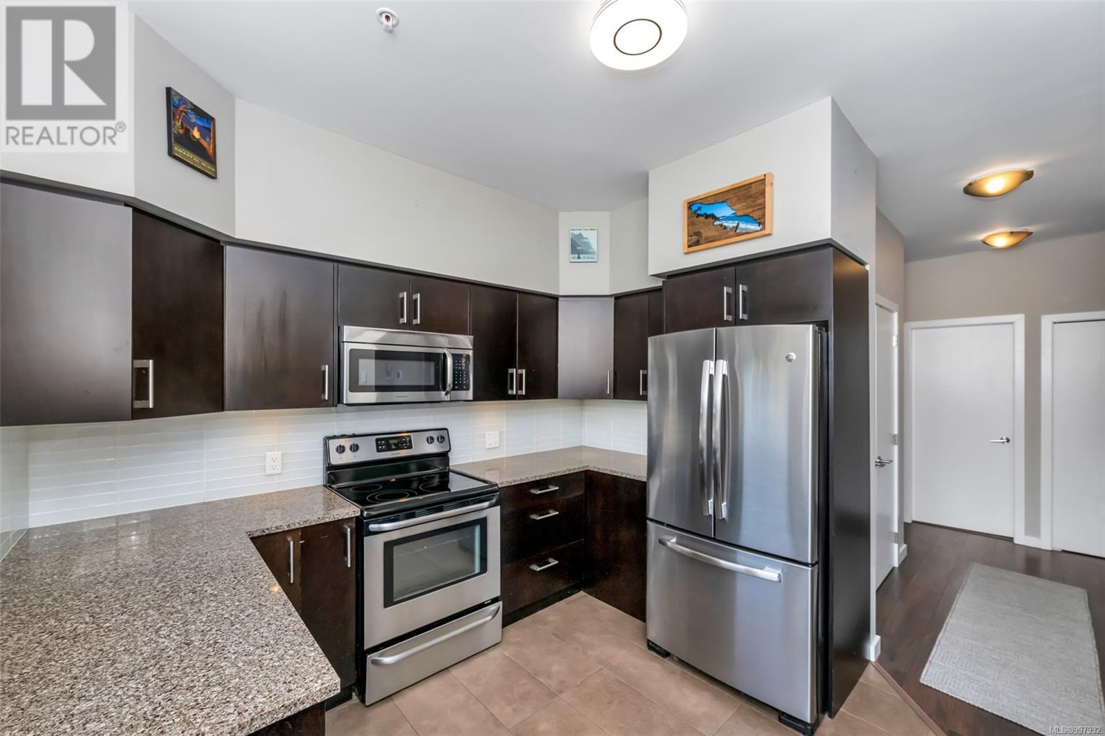 Photo 11 of 300 591 Latoria Rd, Colwood BC