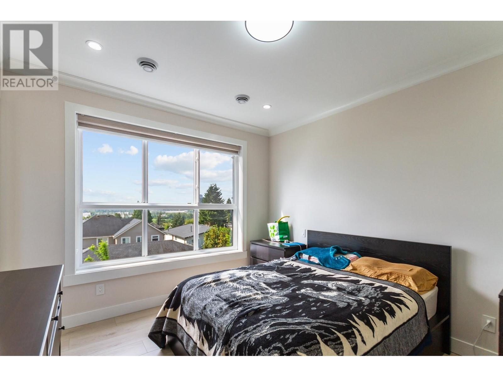 103 954 EDGAR AVENUE, Coquitlam real estate listing R2999447