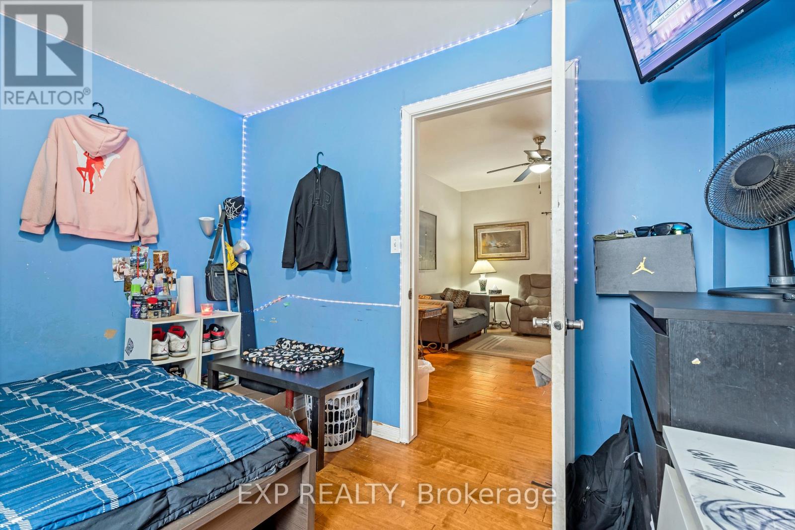 Single Family House for Sale in  CONCESSION STREET Hamilton (Mountview) 