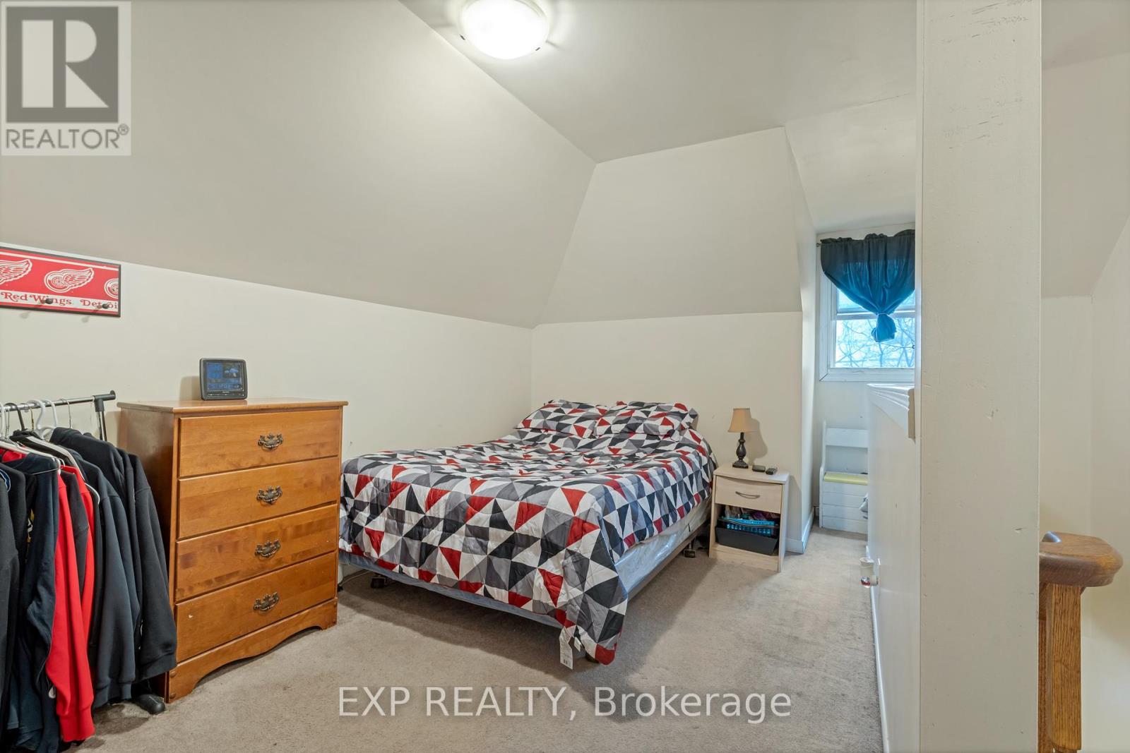 Single Family House for Sale in  CONCESSION STREET Hamilton (Mountview) 