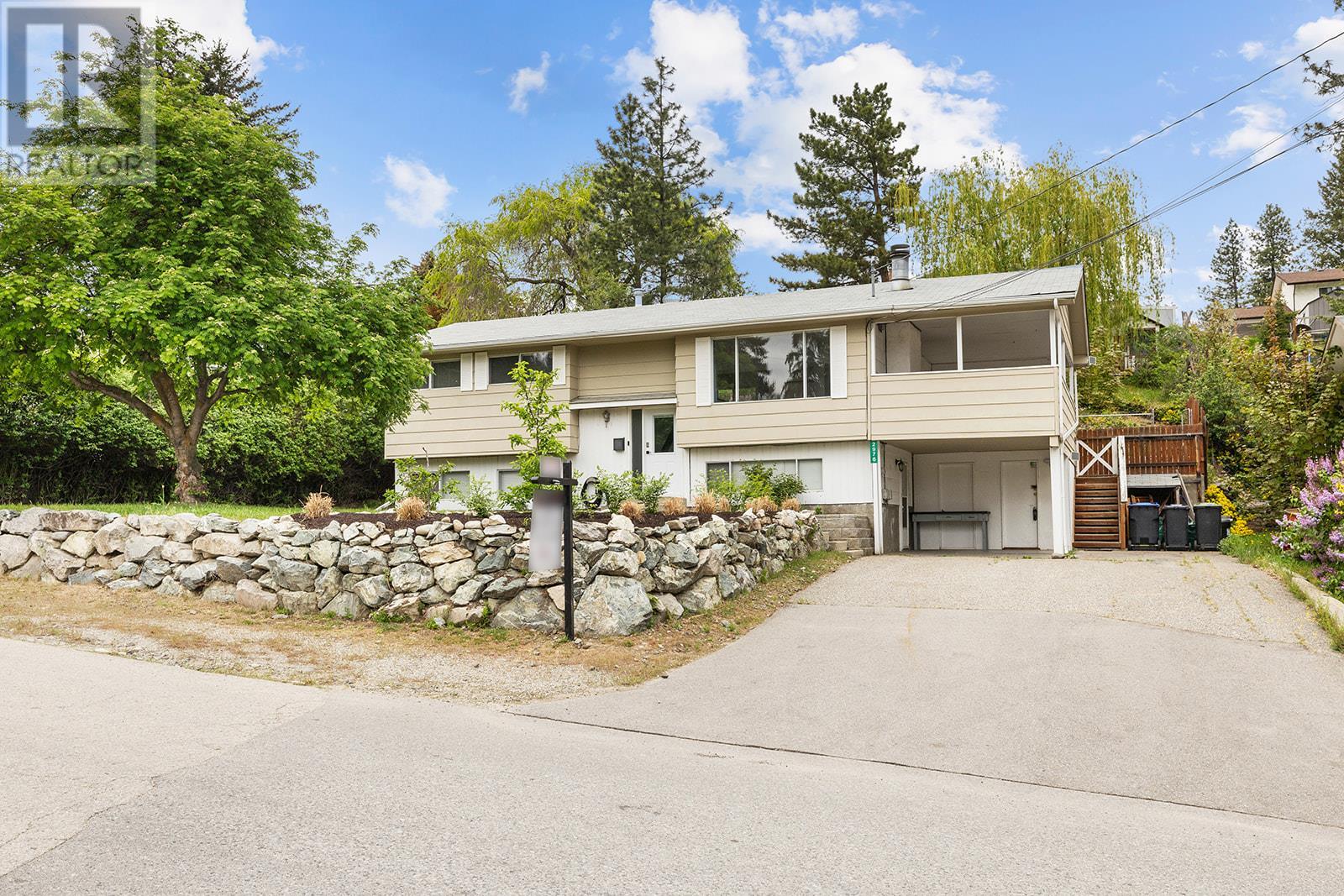 2976 McAllister Road, West Kelowna