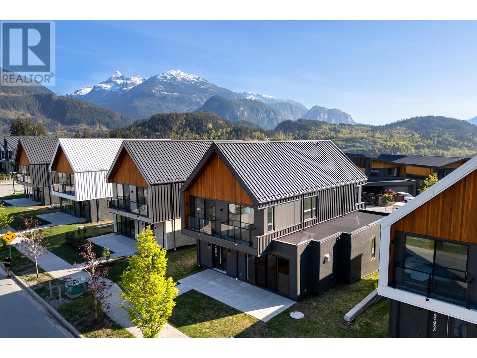 40829 THE CRESCENT, Squamish