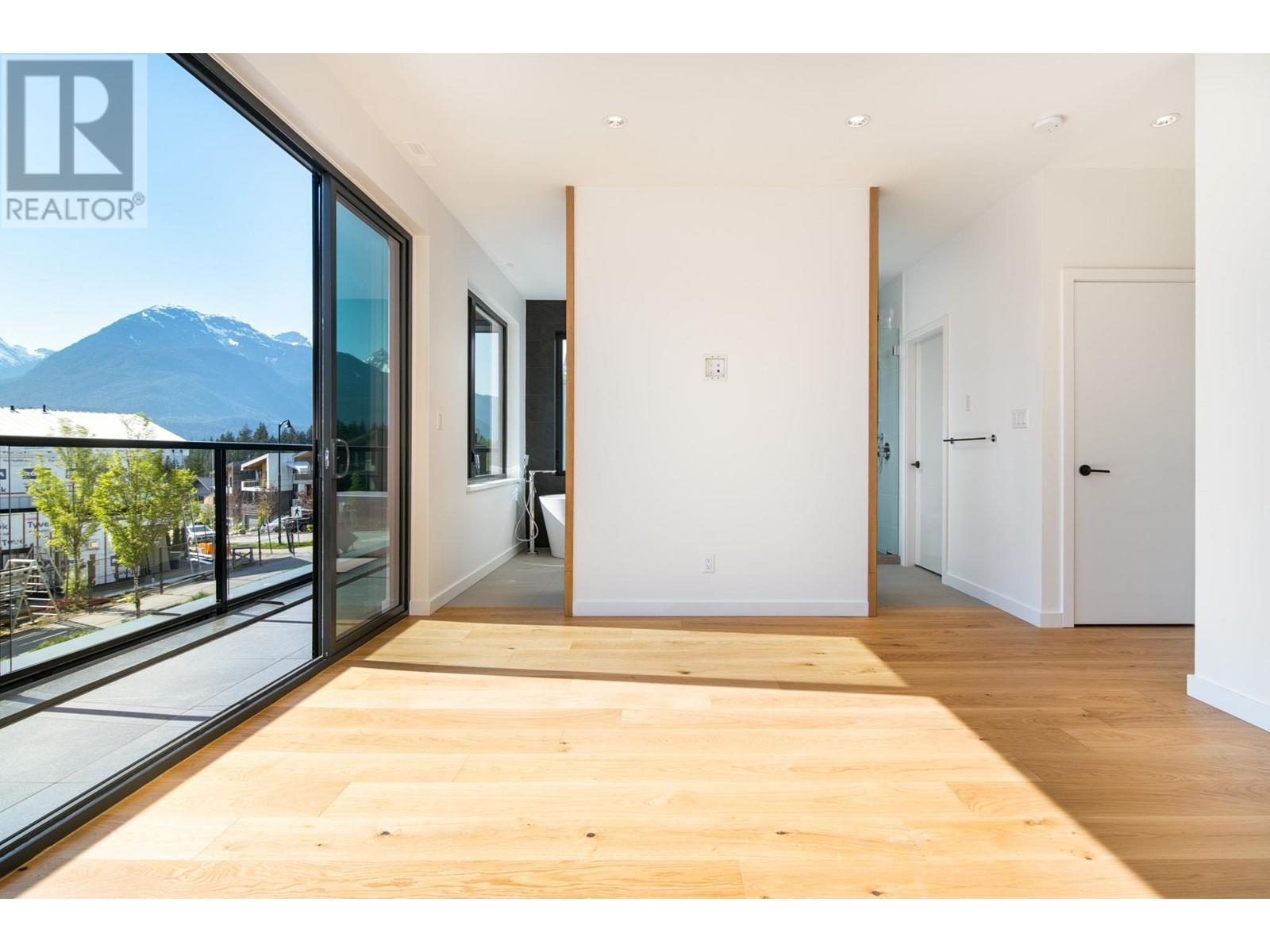 40829 THE CRESCENT, Squamish real estate listing R2996114