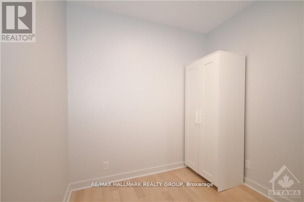 Photo 15 of 508 1014 Bank Street N, Ottawa ON