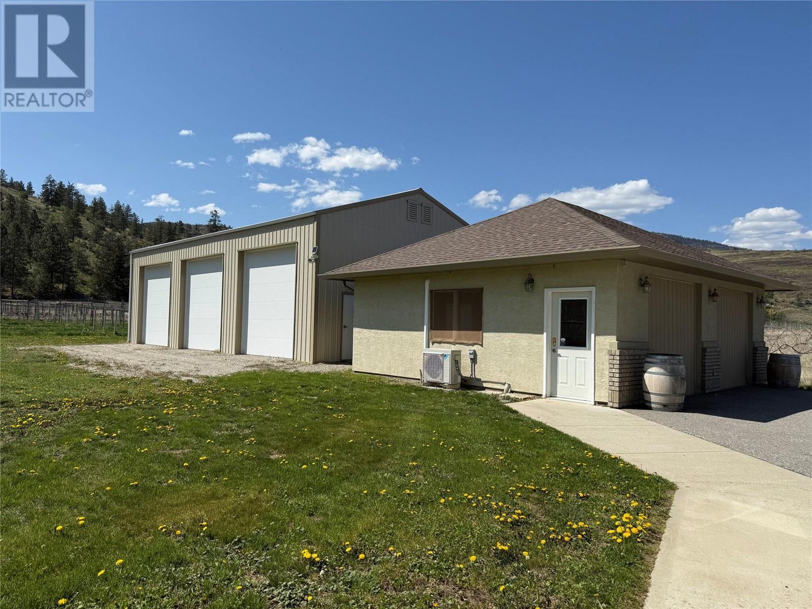  100 Fir Avenue, Kaleden