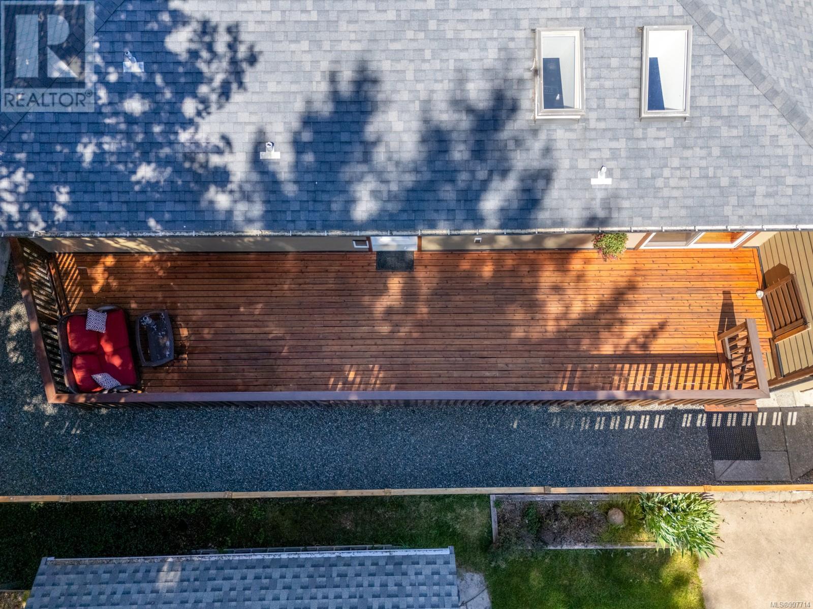 1639 Centennial Ave E, Comox